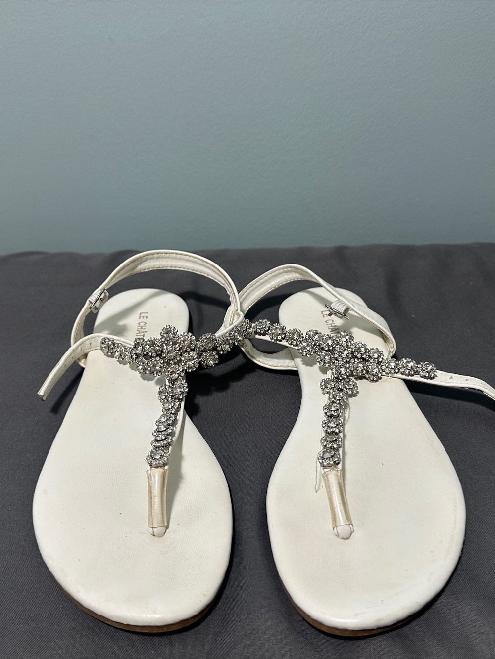 Le Chateau Ladies Flat Rhinestone Sandals